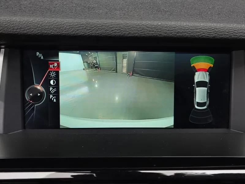 BMW X4 xDrive 20D, снимка 15 - Автомобили и джипове - 55352069
