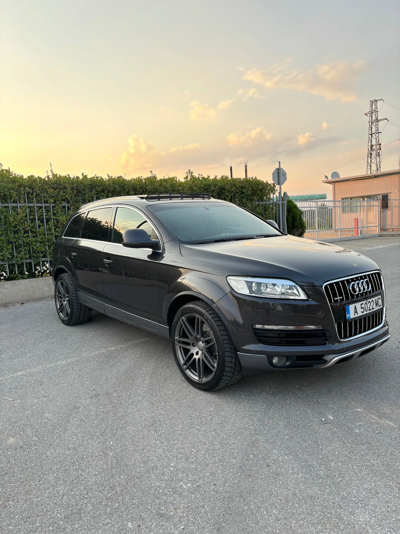 Audi Q7 4.2/TDI Quattro/ KEY LES/ PANORAMA/ BOSE/ 7места - изображение 4