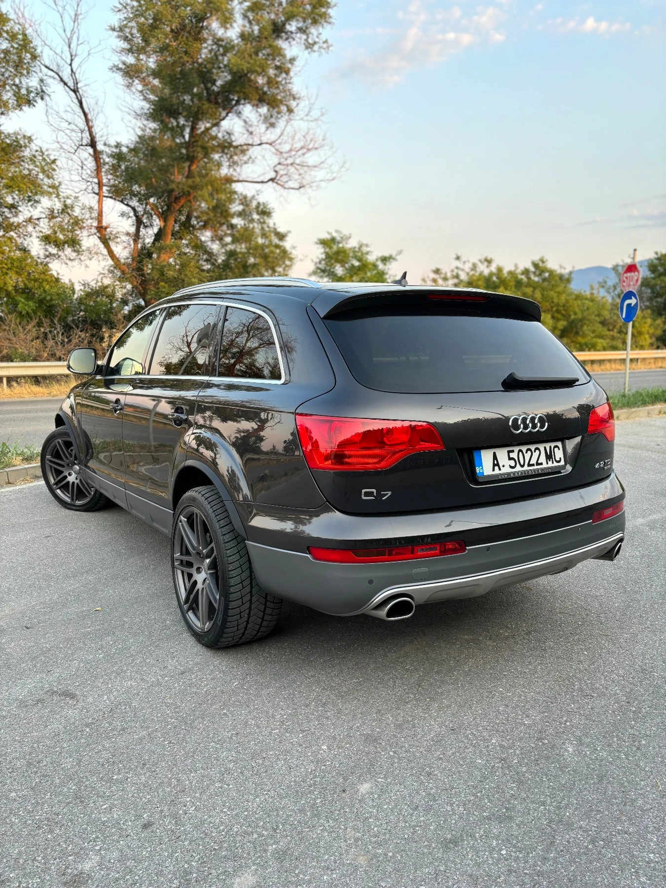 Audi Q7 4.2/TDI Quattro/ KEY LES/ PANORAMA/ BOSE/ 7места - изображение 7