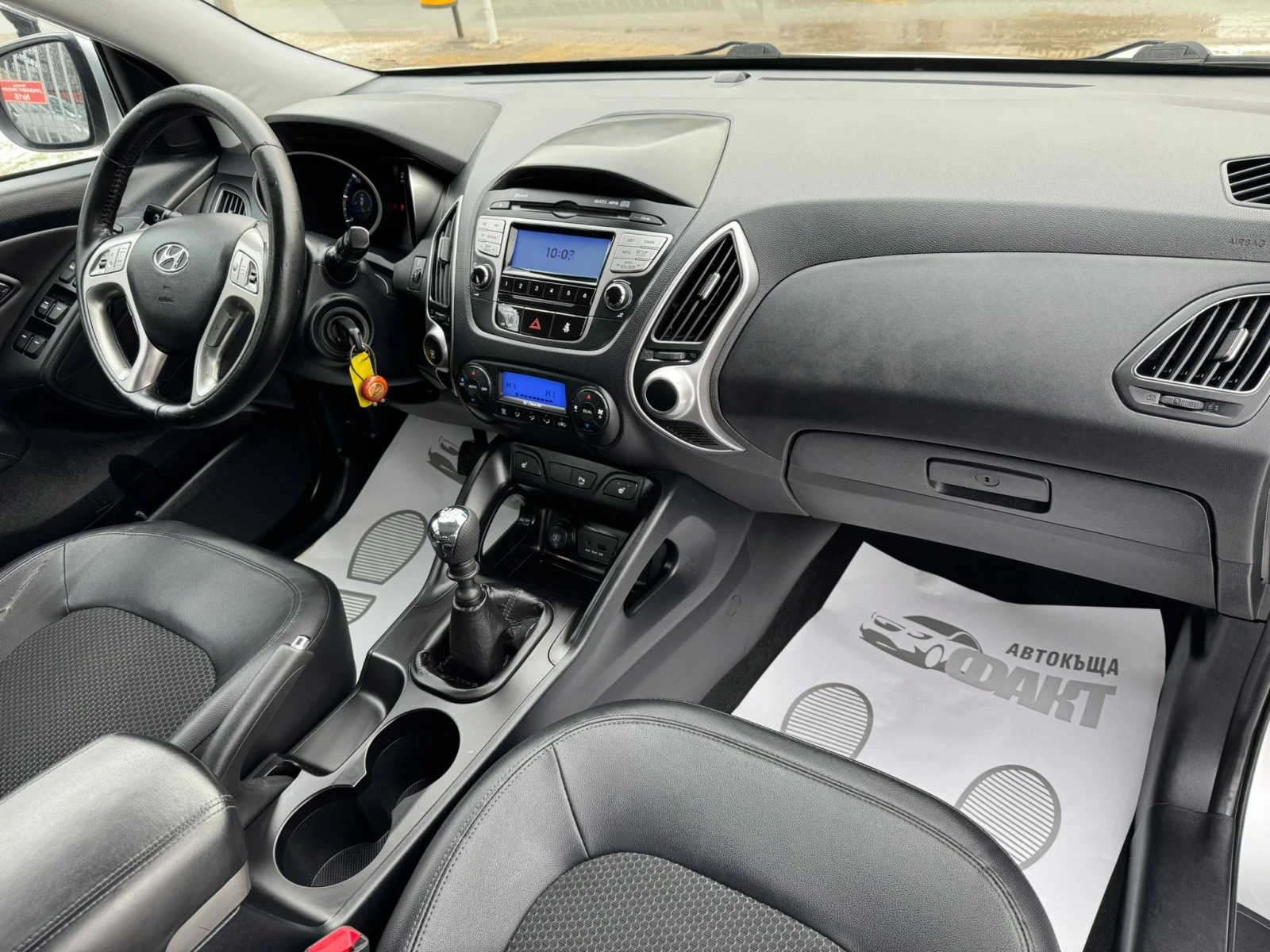 Hyundai IX35 2.0CRDi/4x4/КОЖА - изображение 7