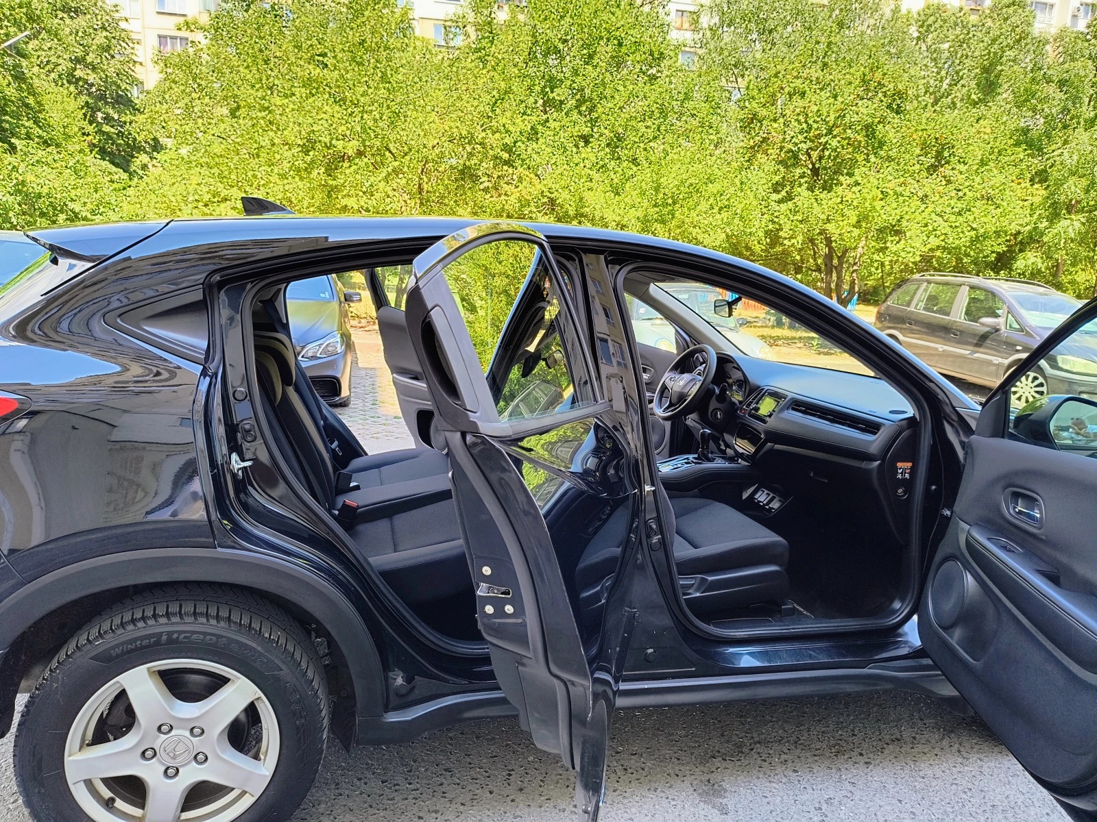 Honda Hr-v 1.6 DTEC/120kc/EURO 6, снимка 9 - Автомобили и джипове - 54055933