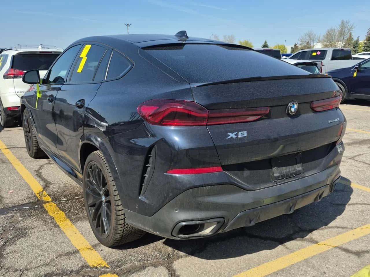 BMW X6 * XDRIVE40I * 2 КЛЮЧА * 360 * БЯЛА КОЖА * H/K, снимка 4 - Автомобили и джипове - 54413781