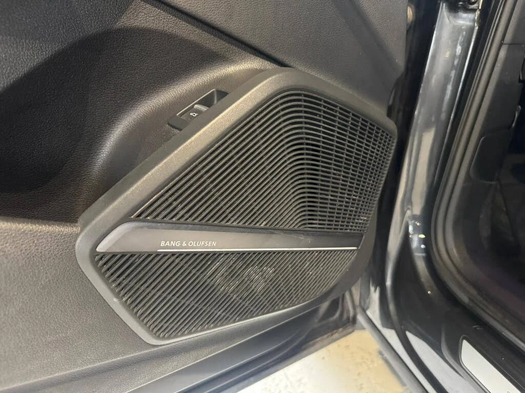 Audi Q5 Bang&Olufsen* HeadUp *  AвтоКредит * (ЦЕНА ДО БГ), снимка 15 - Автомобили и джипове - 54418400