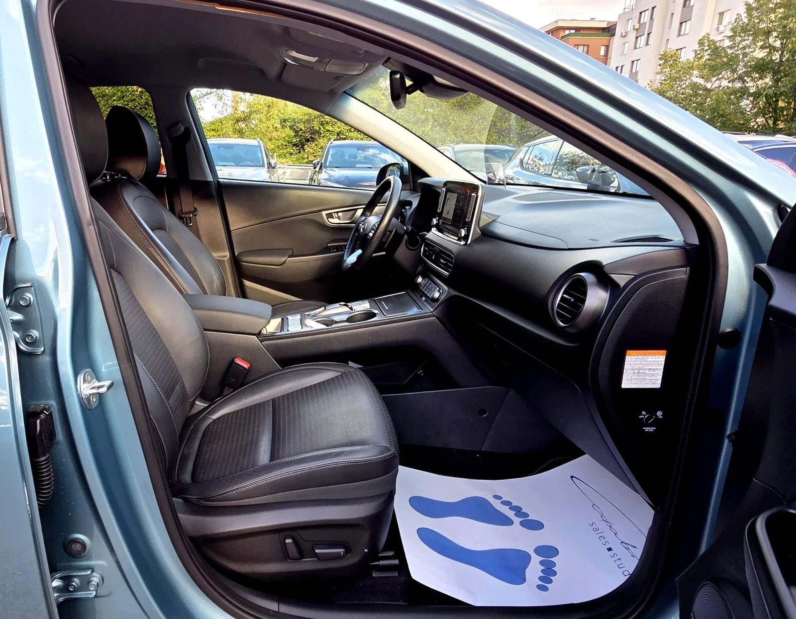 Hyundai Kona 64KWh/Premium/SOH100%, снимка 10 - Автомобили и джипове - 54444042