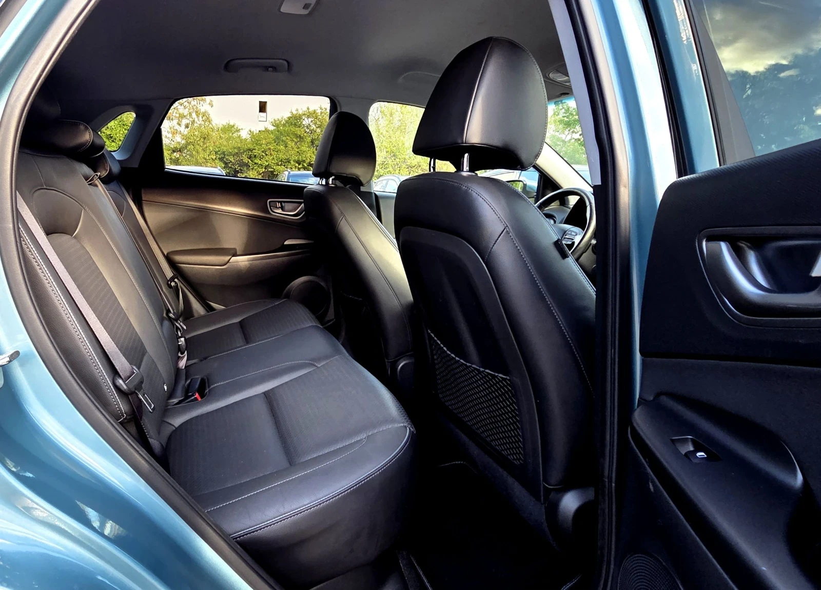 Hyundai Kona 64KWh/Premium/SOH100%, снимка 9 - Автомобили и джипове - 54444042