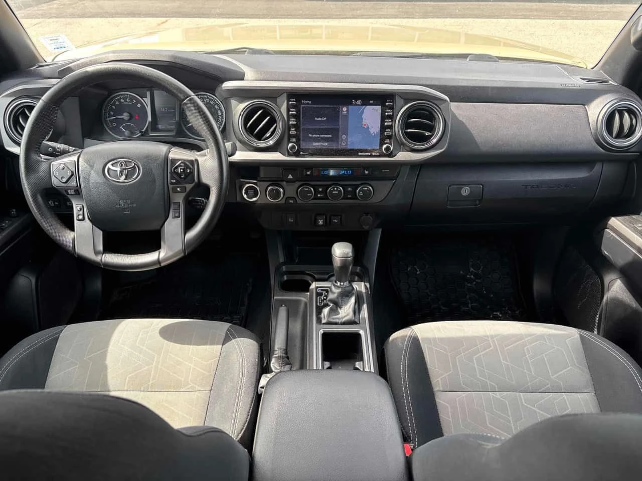 Toyota Tacoma * 4x4 Double Cab Auto SB * 2 КЛЮЧА* PANO* ПОДГРЕВ*, снимка 9 - Автомобили и джипове - 54457093