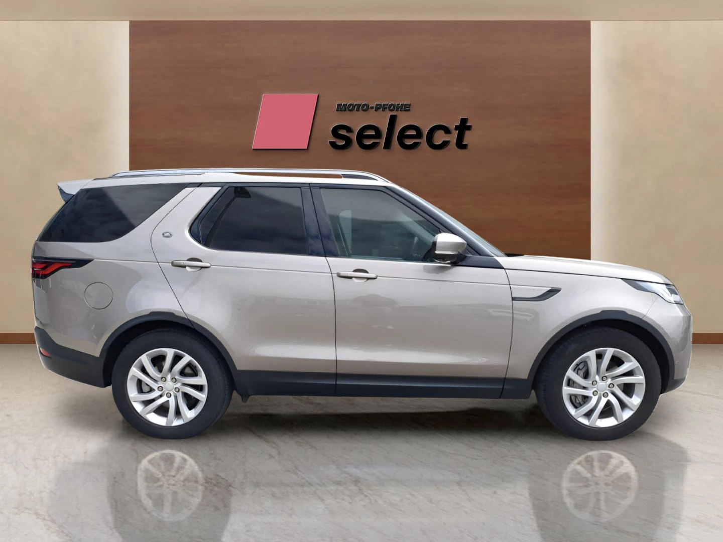 Land Rover Discovery 3.0, снимка 4 - Автомобили и джипове - 54611646