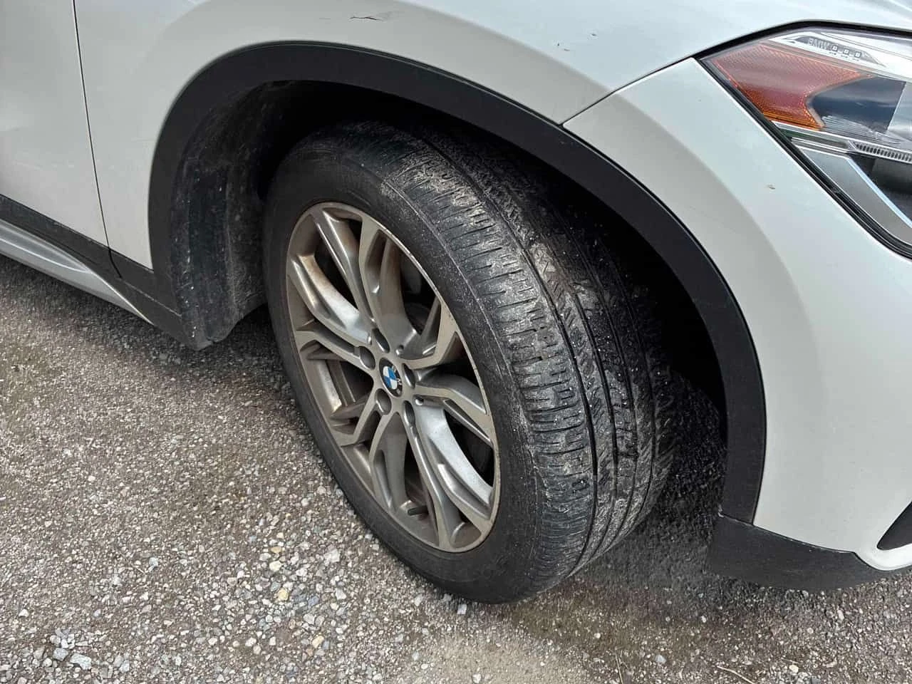 BMW X1 * xDrive28i * КАМЕРА * PANO * H/K * ПОДГРЕВ, снимка 7 - Автомобили и джипове - 54647718