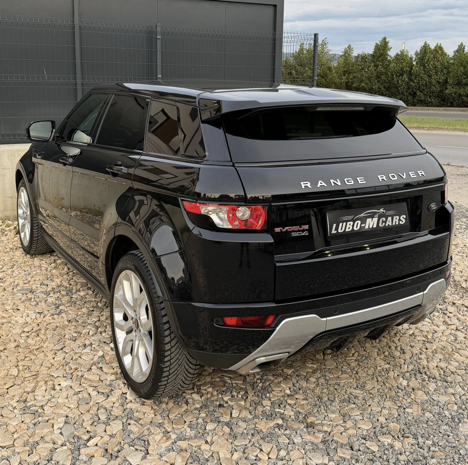Land Rover Range Rover Evoque 2.2SD4/Dynamic/УНИКАТ/FULL/FULL/GERMANY, снимка 6 - Автомобили и джипове - 54826247