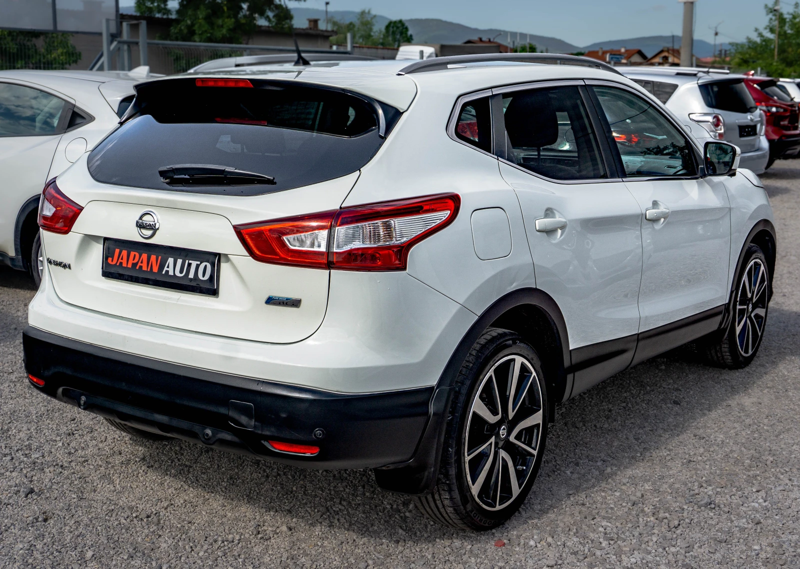 Nissan Qashqai 1.5dci TEKNA! ТОП! С ГАРАНЦИЯ! FULL!, снимка 4 - Автомобили и джипове - 54939564