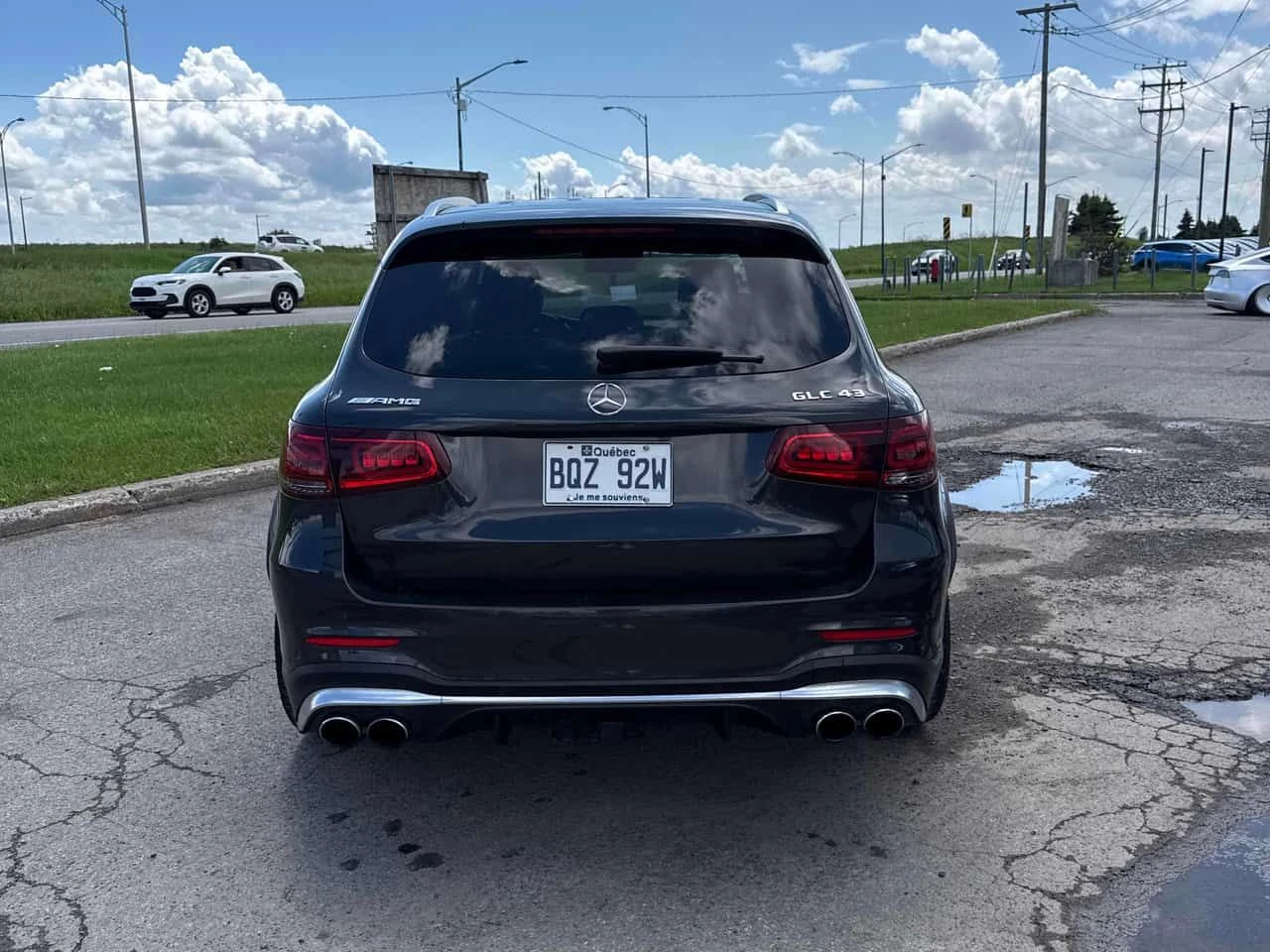 Mercedes-Benz GLC 43 AMG BURMESTER * PANO * KEYLESS *  ПОДГРЕВИ * CARFAX, снимка 3 - Автомобили и джипове - 55025153