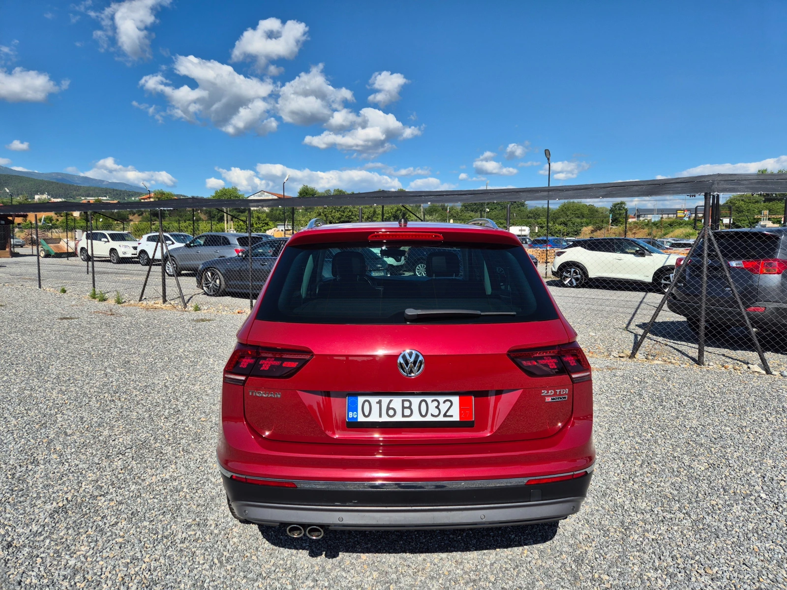 VW Tiguan 2.0TDI* 4-MOTION* AUTOMAT* , снимка 5 - Автомобили и джипове - 55237035