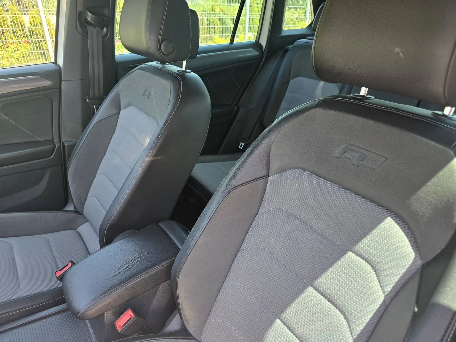 VW Tiguan, снимка 7 - Автомобили и джипове - 55459351