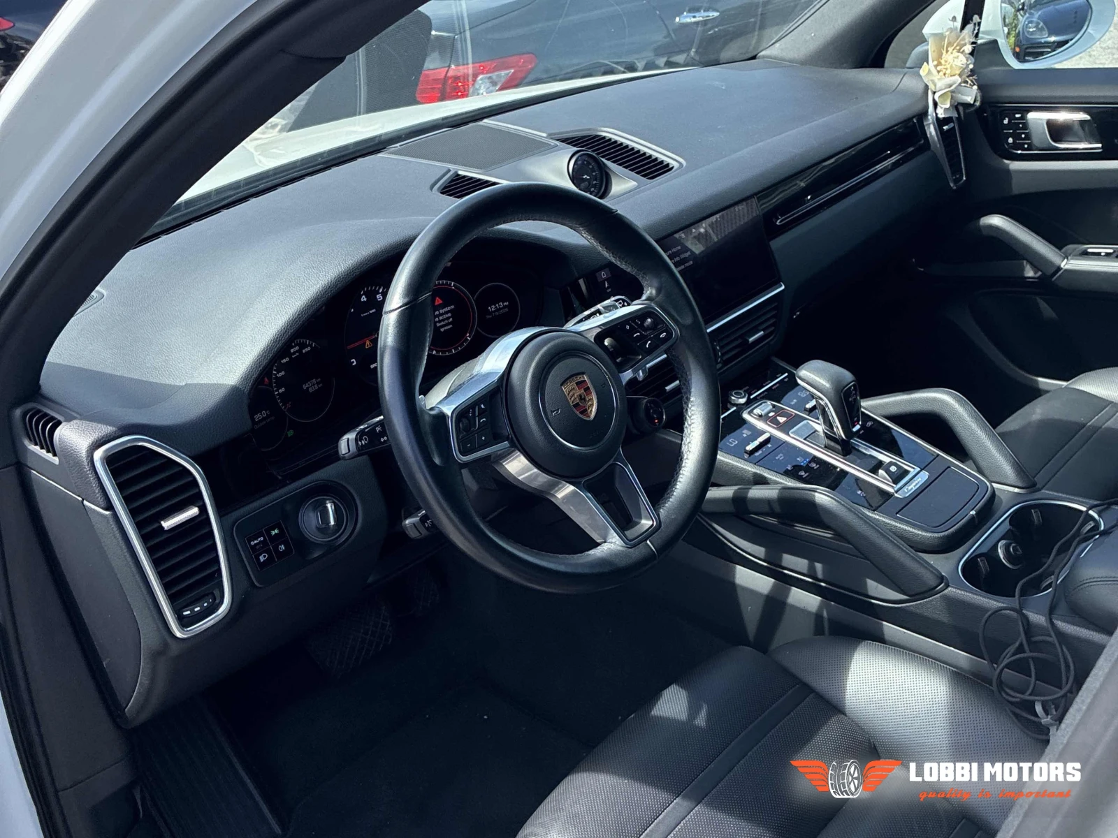 Porsche Cayenne, снимка 5 - Автомобили и джипове - 56104040