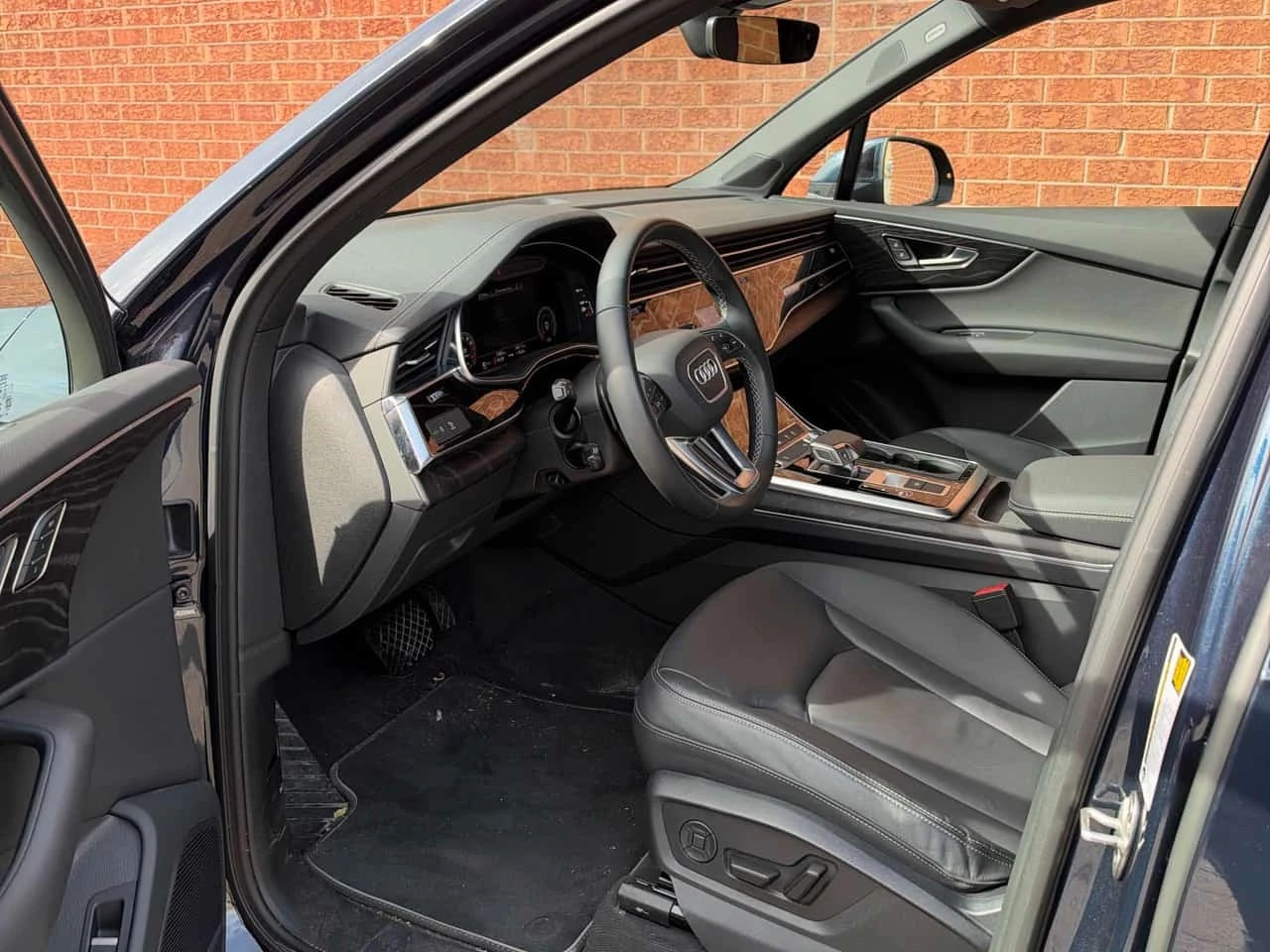 Audi Q7 * 55 TFSI quattro * CARFAX *  | Mobile.bg � ����������� 4