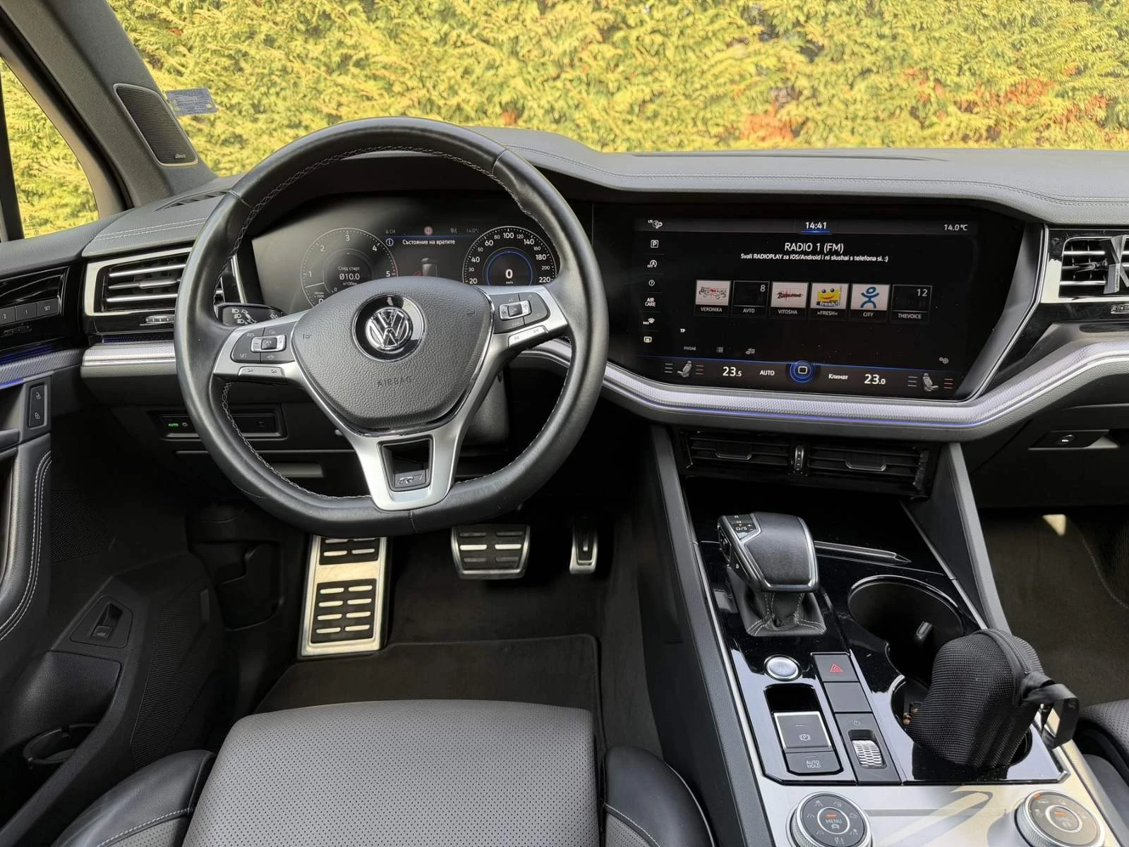 VW Touareg ЛИЗИНГ, снимка 2 - Автомобили и джипове - 56576553