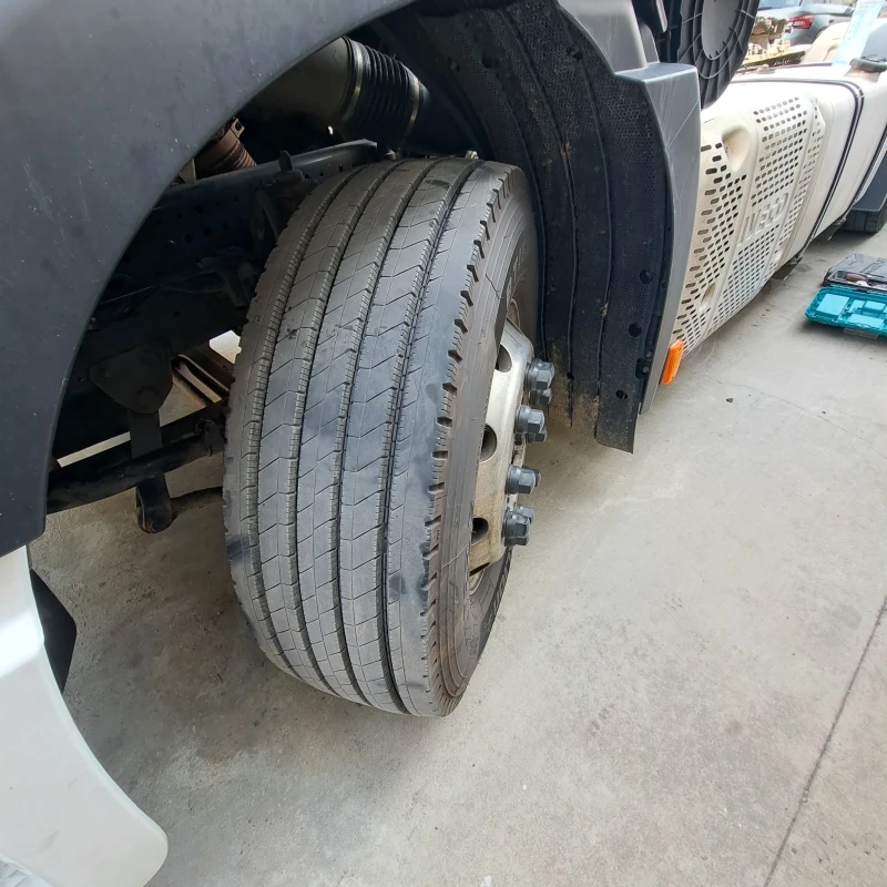 Iveco Stralis Hi WAY, снимка 4 - Камиони - 52132190