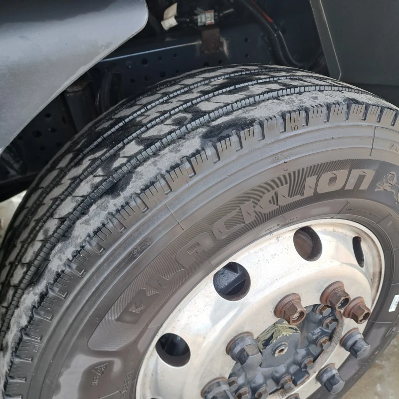 Iveco Stralis Hi WAY, снимка 13 - Камиони - 52132190