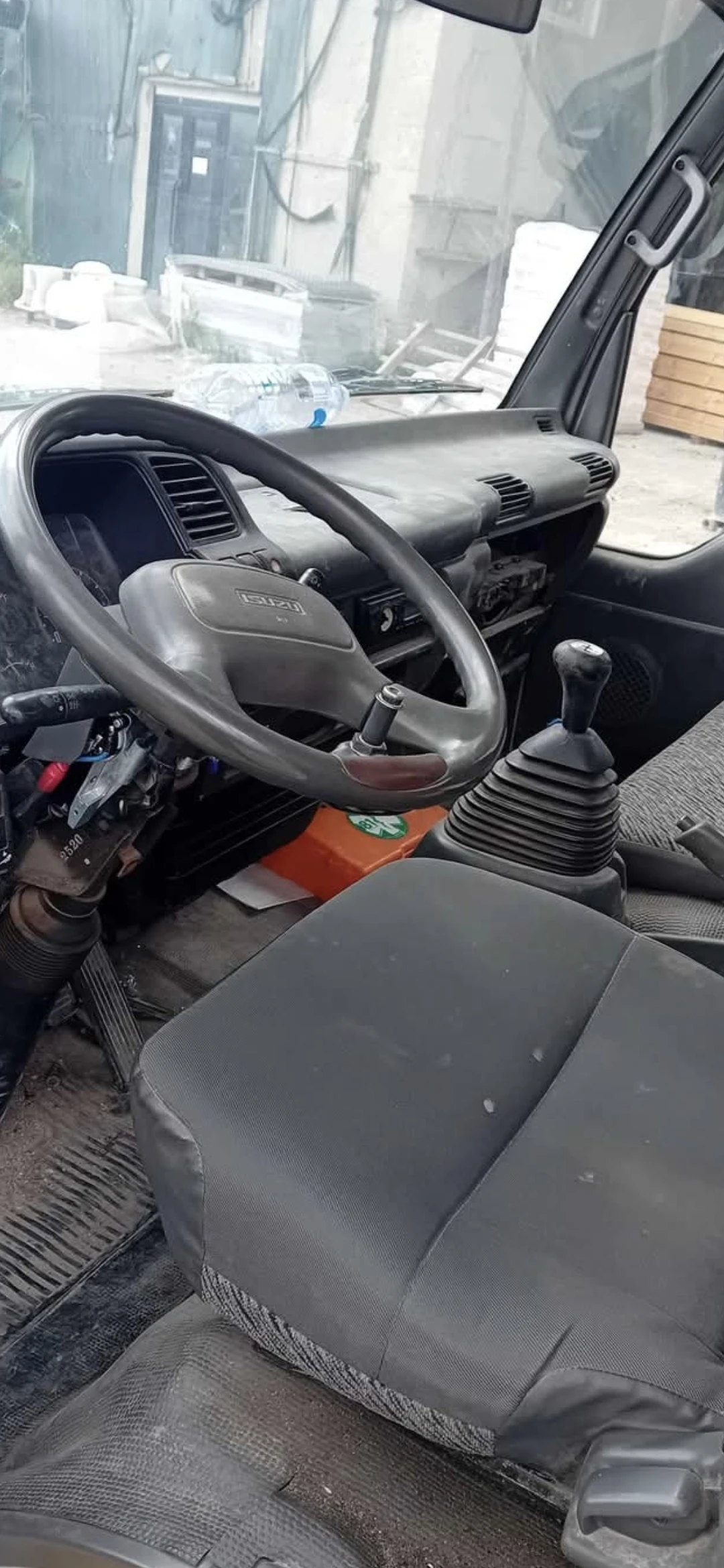 Isuzu Npr 3.0D САМОСВАЛ ТРИСТРАНЕН И КРАН - изображение 7