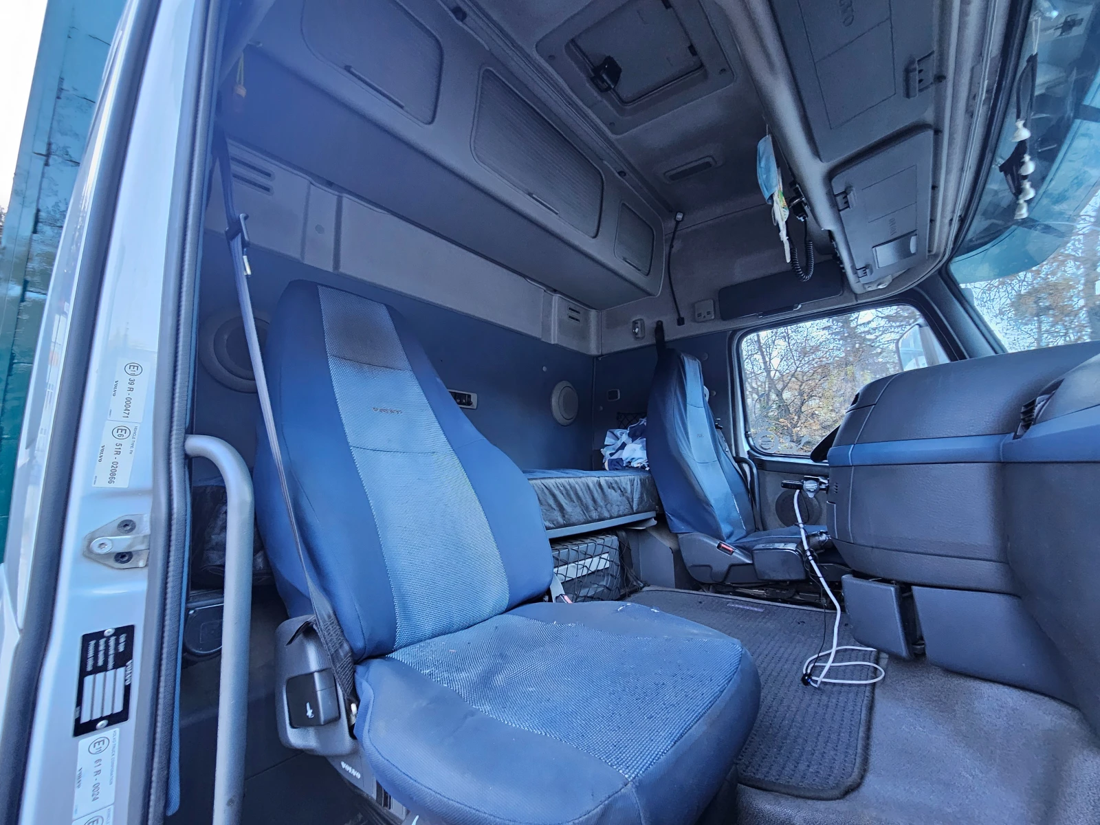 Volvo Fh 12 D13 6x4 PENZ 10000 - изображение 8