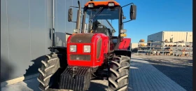 Трактор Беларус 1220.3, снимка 2
