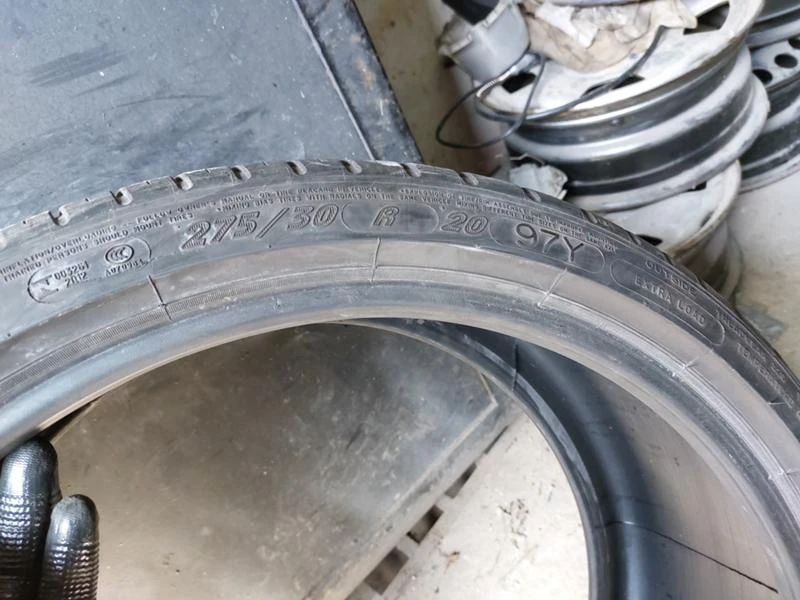 Гуми Летни 275/30R20, снимка 9 - Гуми и джанти - 36791066