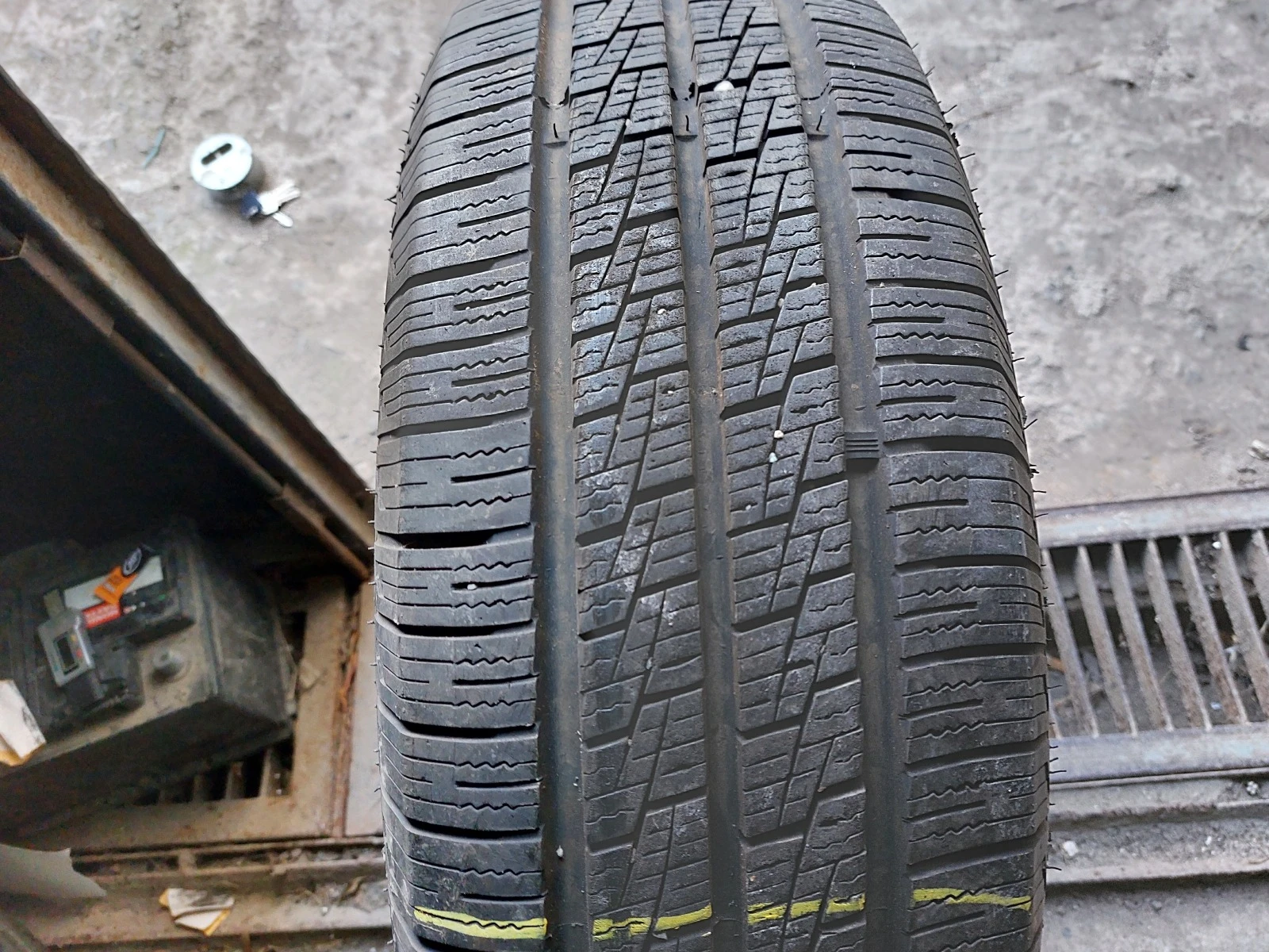 ���� 215/70R15 | Mobile.bg � ����������� 2