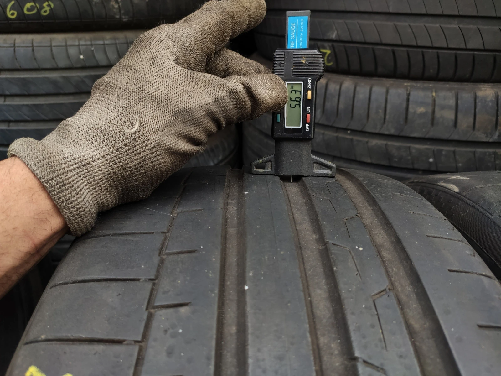  235/35R19 | Mobile.bg   4