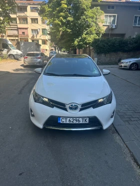 Toyota Auris 1.8 Hybrid, снимка 1