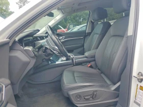Audi E-Tron Premium Plus, снимка 7