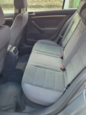 VW Golf 1.6i 102к.с. 92хил.км. УНИКАЛЕН, снимка 8