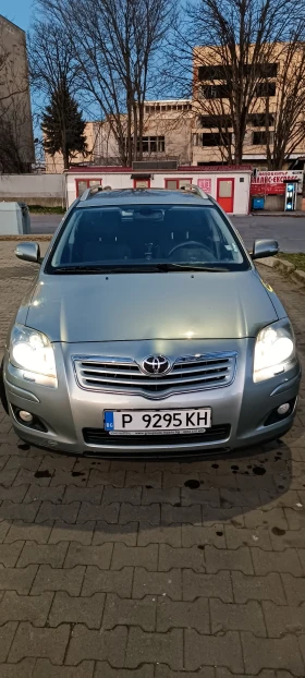 Toyota Avensis, снимка 1