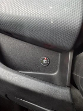 Обява за продажба на Fiat Doblo 1.4turbo lpg ~6 500 лв. - изображение 7 | Auto.bg Обява за продажба на Fiat Doblo 1.4turbo lpg ~6 500 лв. - изображение 7