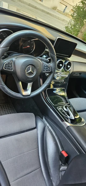 Mercedes-Benz C 220 W 205 - 12299 € - 35652707 3