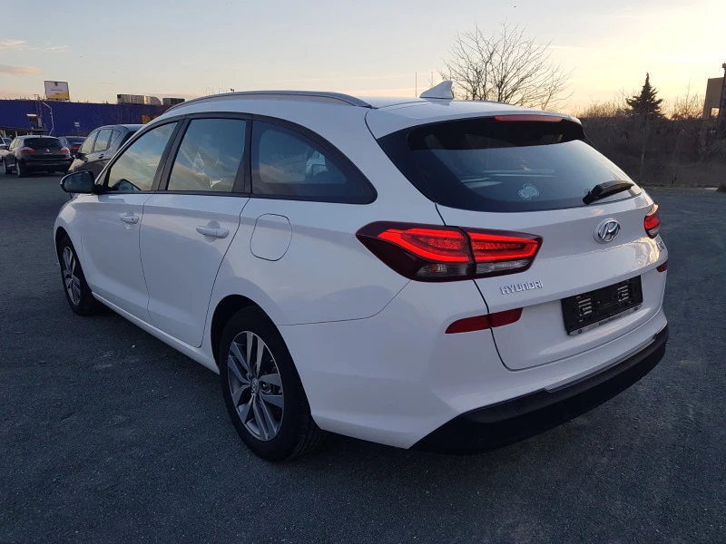 Hyundai I30 1, 6CRDI136ksAVTOMATIKNAVILEDKAMERAEU6, снимка 5 - Автомобили и джипове - 39927971