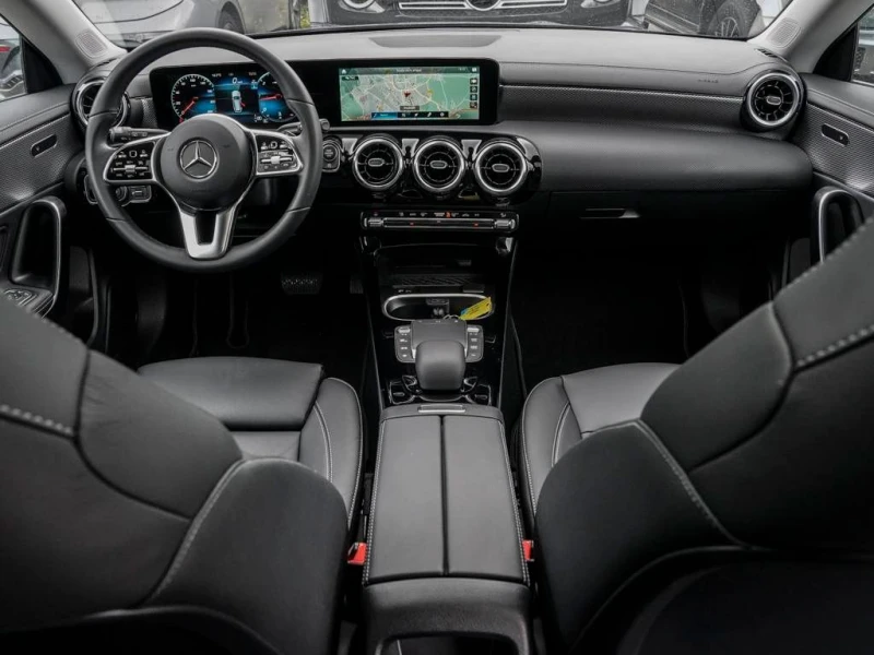 Mercedes-Benz CLA 220 200HP/PROGRESSIVE /PANO/CAMERA/NIGHT/WIFI/233b, снимка 10 - Автомобили и джипове - 47532750