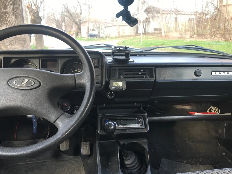 Lada 2105, снимка 9 - Автомобили и джипове - 47622886