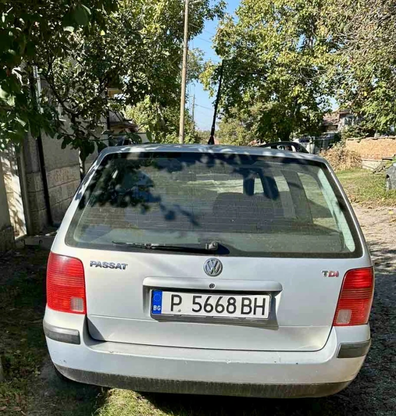 VW Passat, снимка 8 - Автомобили и джипове - 47665434