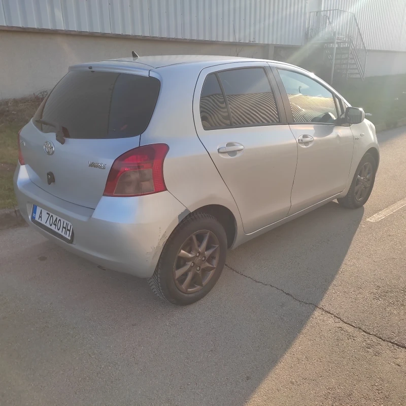 Toyota Yaris, снимка 6 - Автомобили и джипове - 49152702