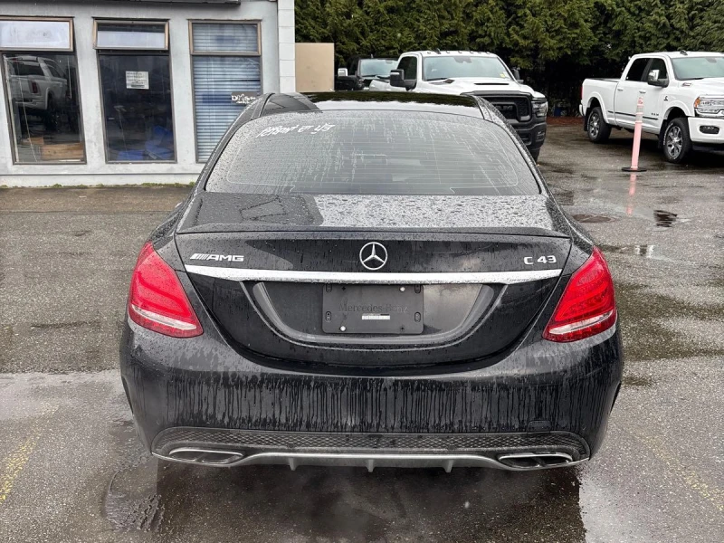 Mercedes-Benz C 43 AMG Канада, (CARFAX), снимка 4 - Автомобили и джипове - 49357511