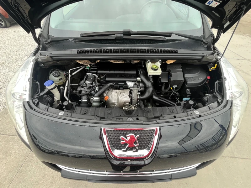 Peugeot 3008 1.6 HDi PREMIUM, снимка 15 - Автомобили и джипове - 50071360