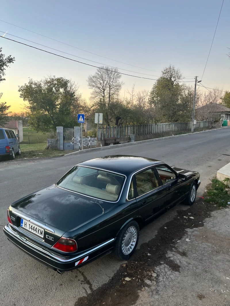 Jaguar Xj, снимка 7 - Автомобили и джипове - 52248687