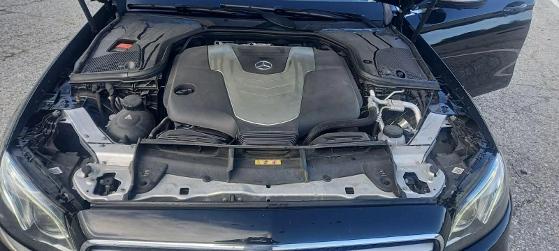Mercedes-Benz E 350 AMG пакет, снимка 9 - Автомобили и джипове - 52505884