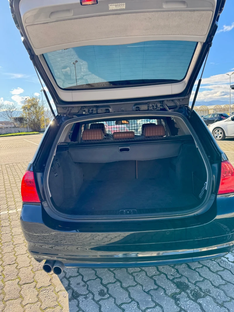 BMW 330 Xdrive, снимка 10 - Автомобили и джипове - 52615951