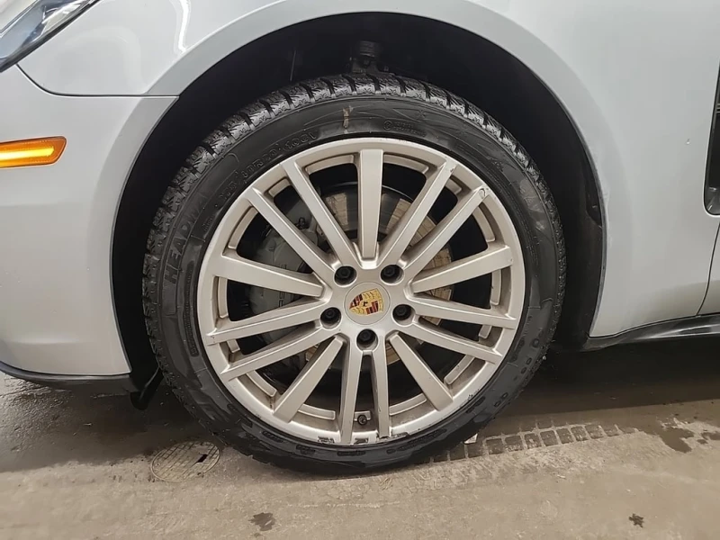 Porsche Panamera * 4S * CARFAX * БЕЗ ПЪРВОНАЧАЛНА ВНОСКА, снимка 17 - Автомобили и джипове - 53198268