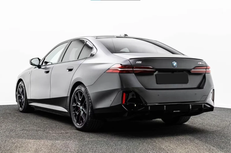BMW i5 M60* xDrive* H&K* M Sport Pro* Pano, снимка 5 - Автомобили и джипове - 53361206