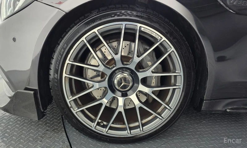 Mercedes-Benz C 63 AMG, снимка 5 - Автомобили и джипове - 53564169