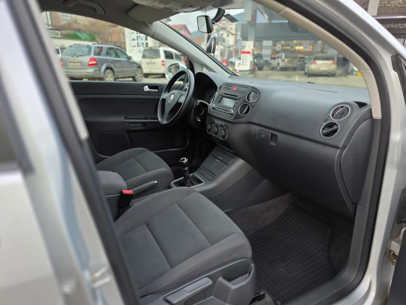 VW Golf Plus 1.9TDI 105hp 180000км, снимка 12 - Автомобили и джипове - 53575544