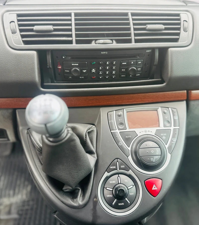 Citroen C8 2.2HDI-7места - 4999 лв. - 99117630 | Car24.bg