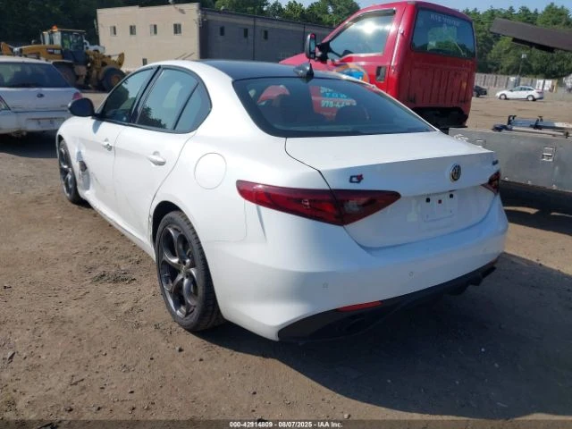 Alfa Romeo Giulia  - изображение 4